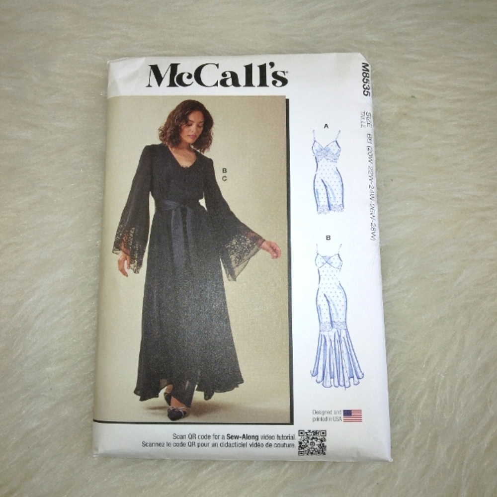 MCCALL'S M8535 Sz 20W-28W Women's Nightgowns in two lengths and robe